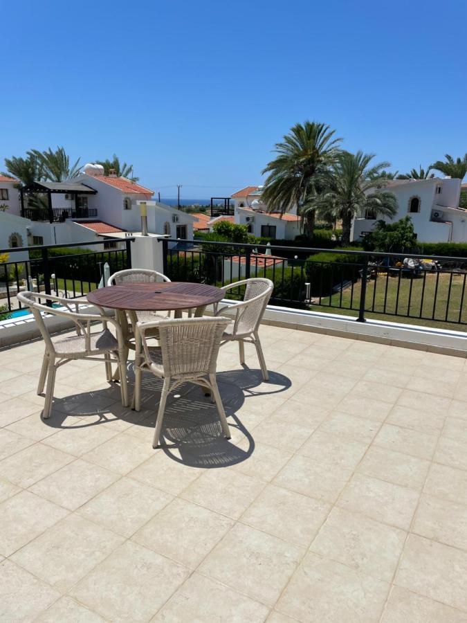 Villa Olivia, Корал-Бэй Экстерьер фото